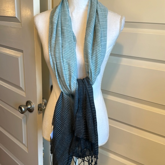 J.Jill Pure Jill Scarf India Fringe Blue NWOT - Picture 4 of 4